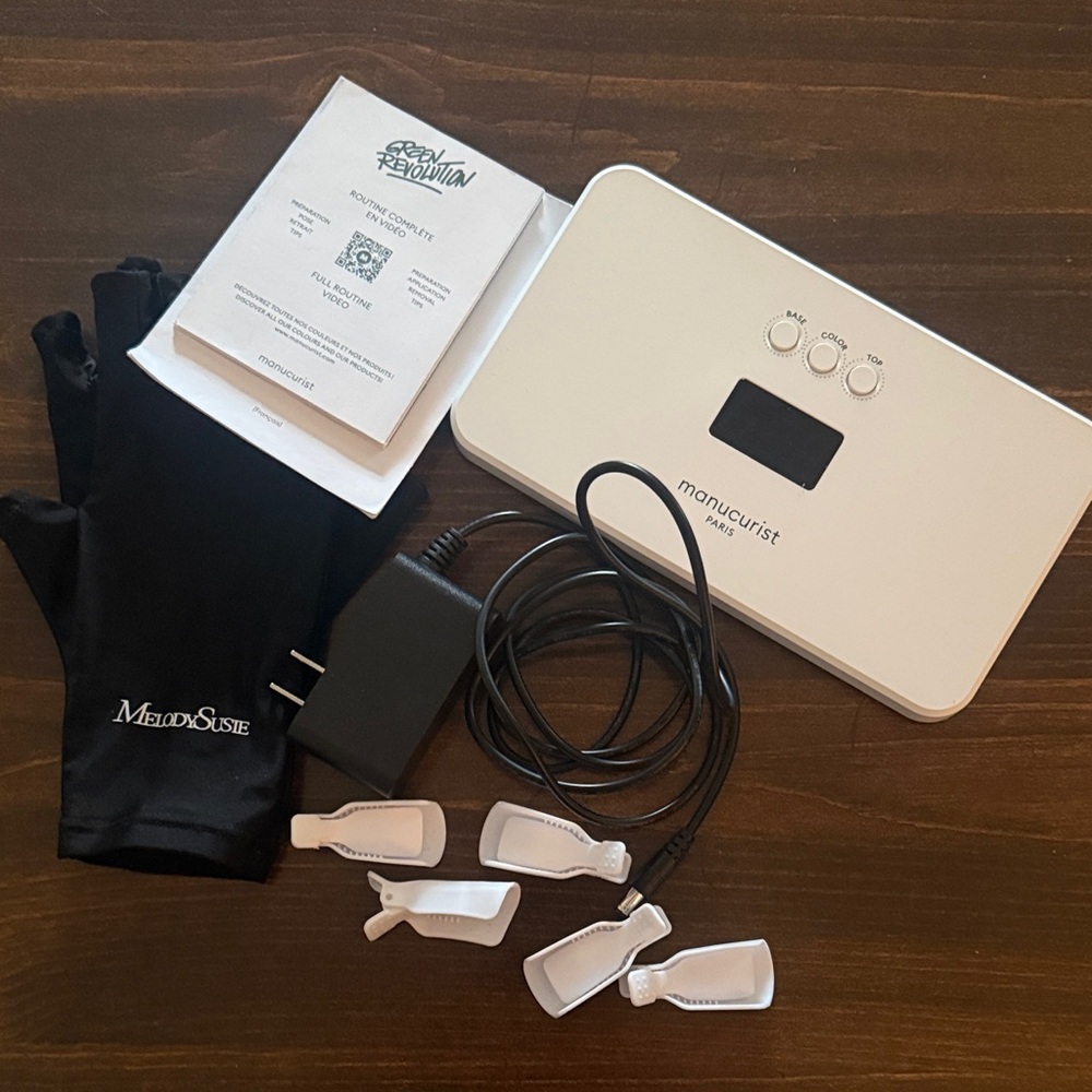 Manucurist Paris LED Nail Lamp - Green Flash